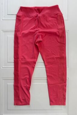 Victorias Secret PINK Womens Sz L Ultimate Pink Cropped Yoga Pants Leggings